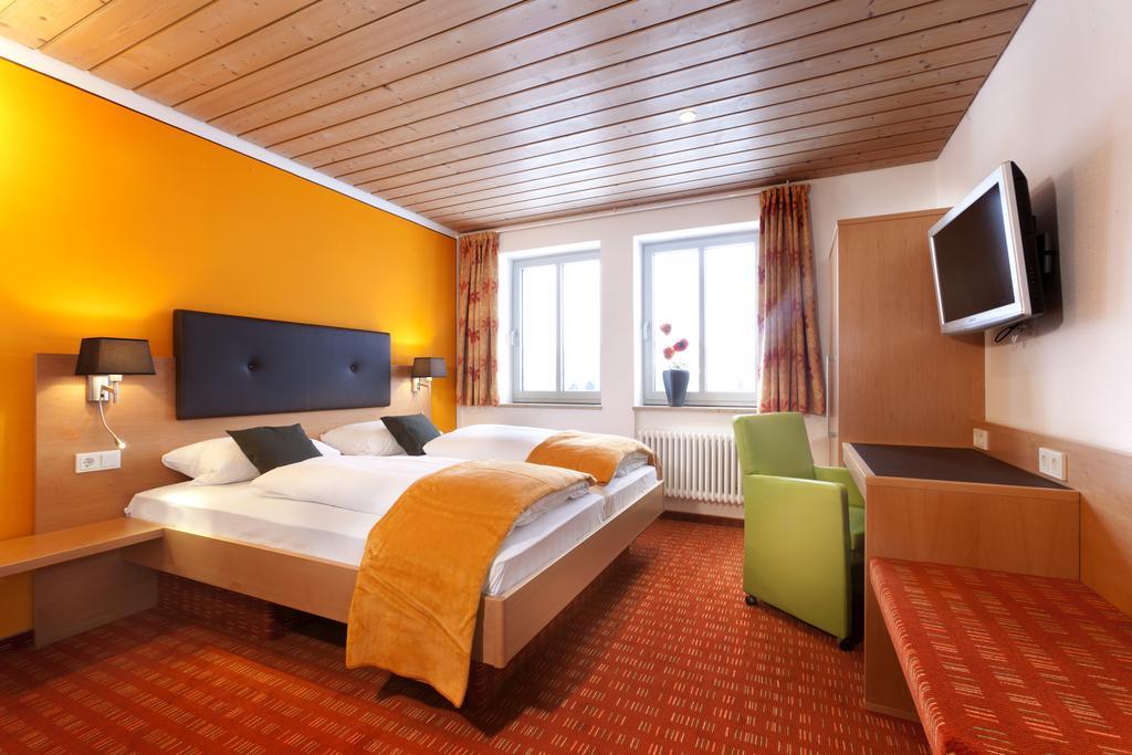 קמפטן Hotel Waldhorn חדר תמונה