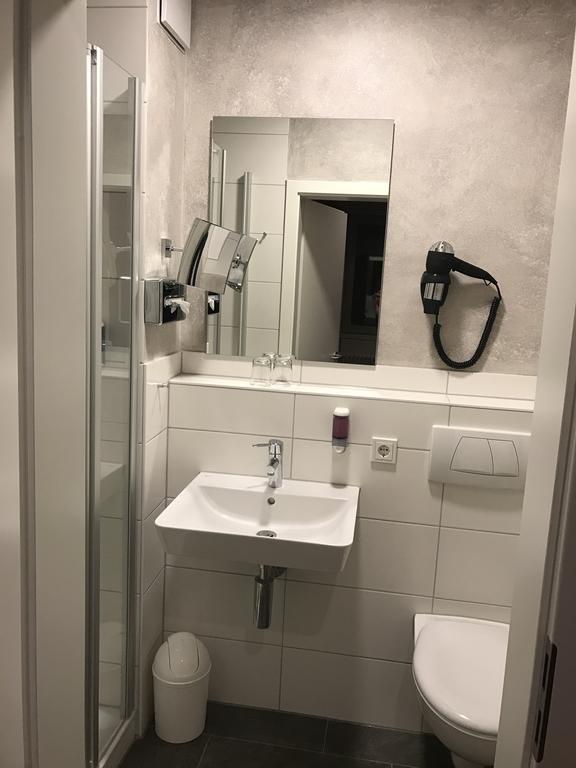 קמפטן Hotel Waldhorn מראה חיצוני תמונה