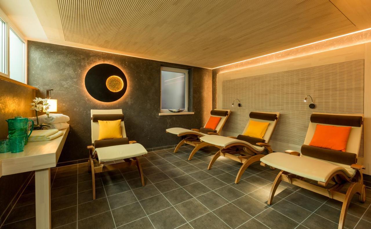 קמפטן Hotel Waldhorn מראה חיצוני תמונה