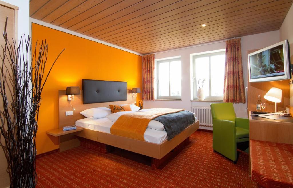 קמפטן Hotel Waldhorn מראה חיצוני תמונה